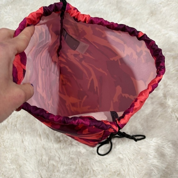 Columbia Zigzag Pink multicolored Drawstring backpack - Picture 5 of 8